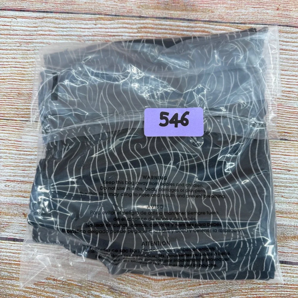 Arizona Jean Co Boys Size 10 Classic Fit Shorts Black White Wave‎ Print Cotton